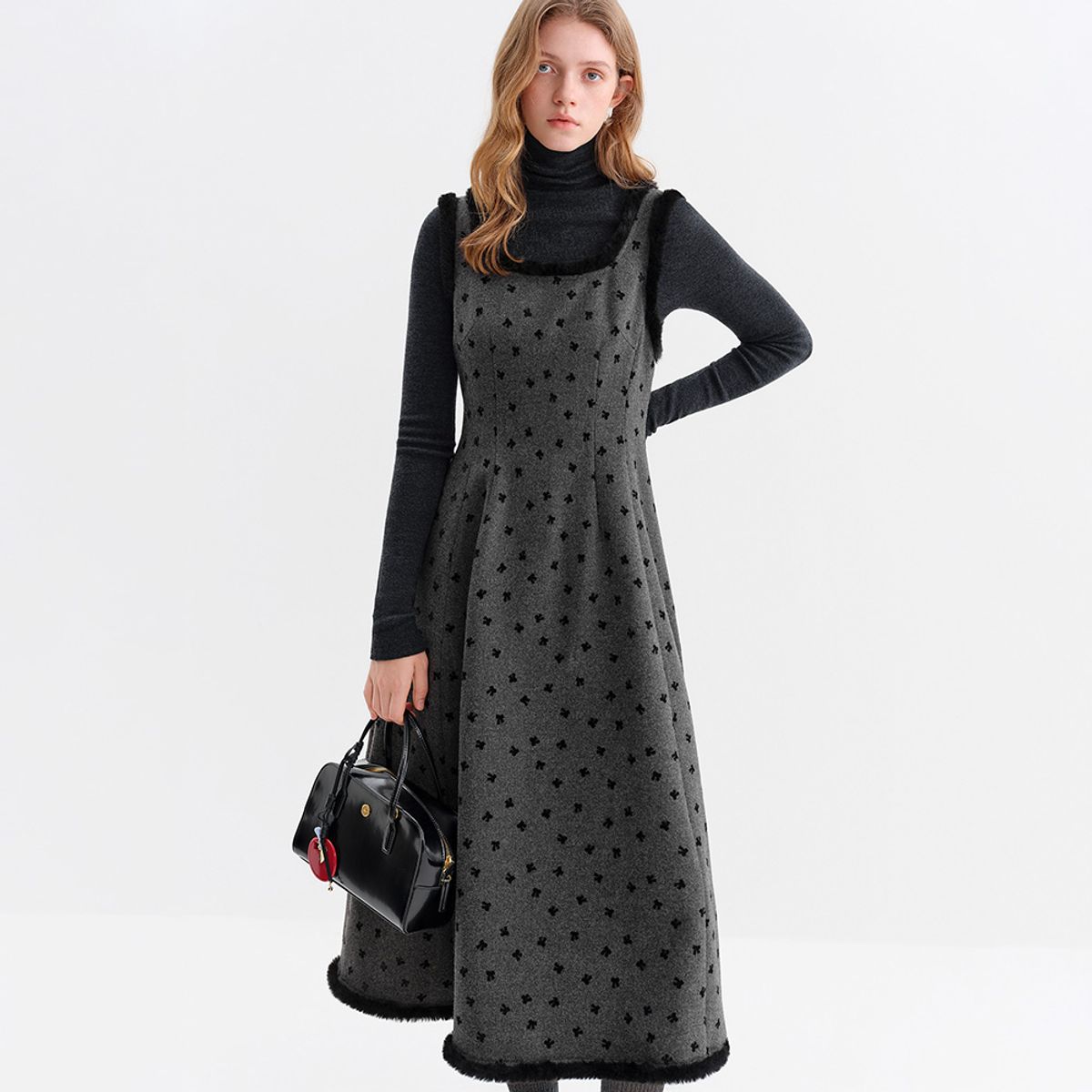 웬스데이딜라잇(WEDNESDAY DELIGHT) WD_Velvet bow wool sleeveless dress