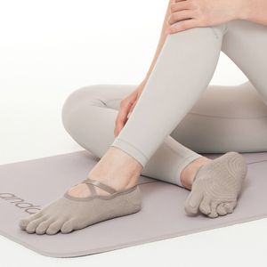 논슬립 퍼포먼스 풀 토삭스