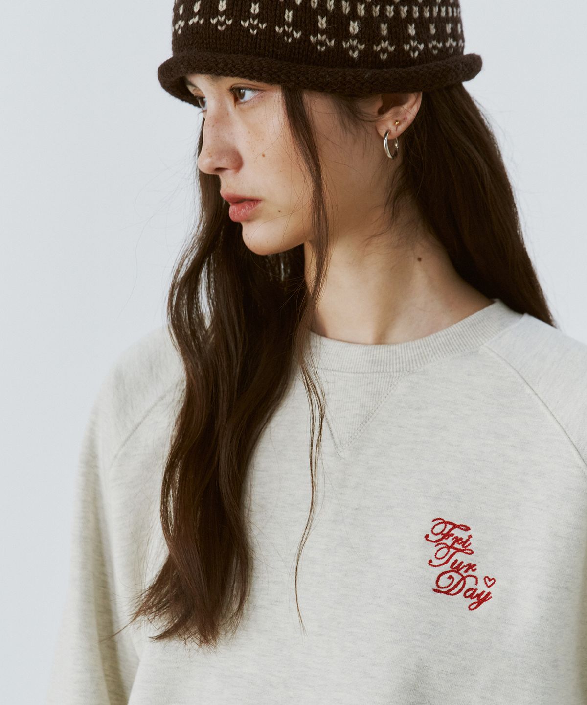 프리터(FRITUR) Lettering Raglan Sweatshirt 2Color_F254TS04