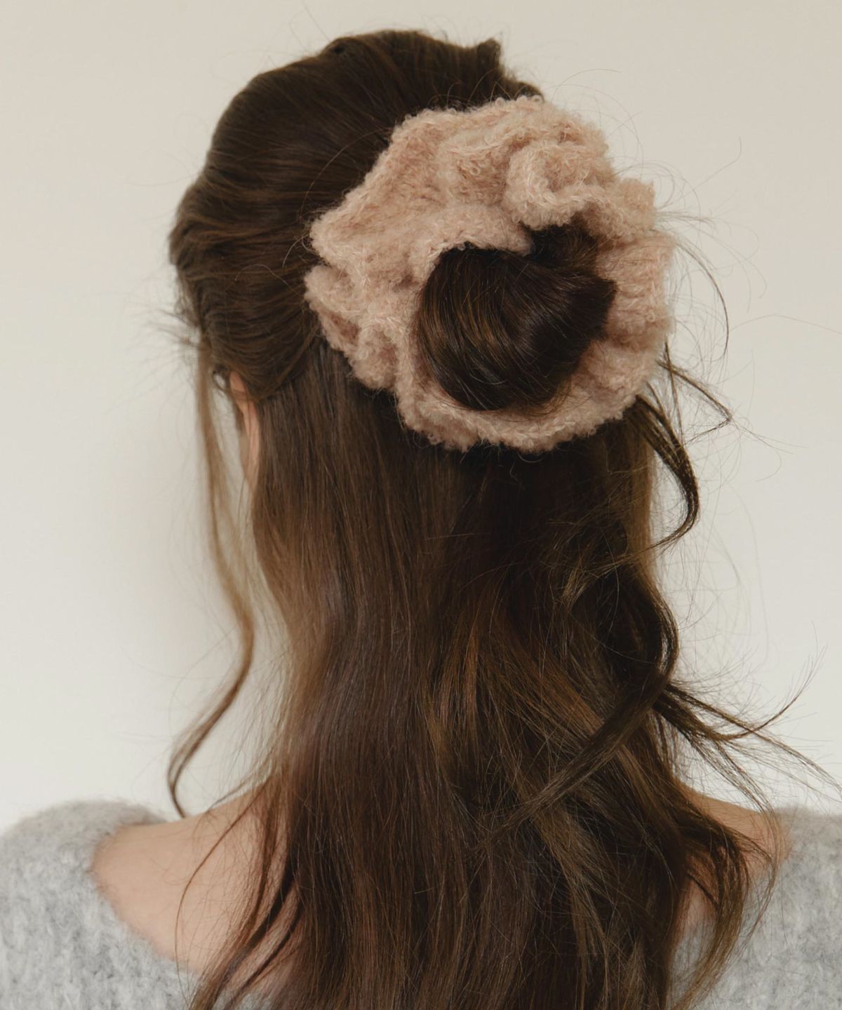 둥그런(DUNGEUREON) [Handmade] Knitting Scrunchie (Pink)