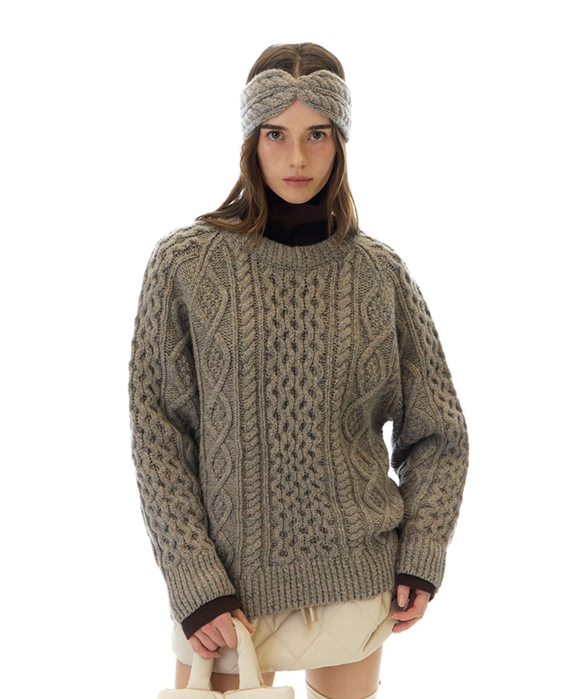 그로브(GROVE) SKADI CABLE KNIT (BEIGE)