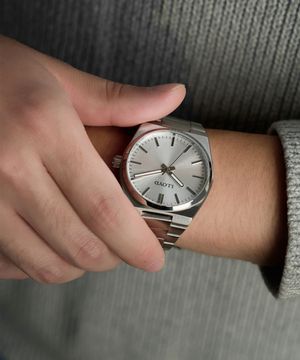 컨시 커플 남성 메탈 시계 LL1G25T01I