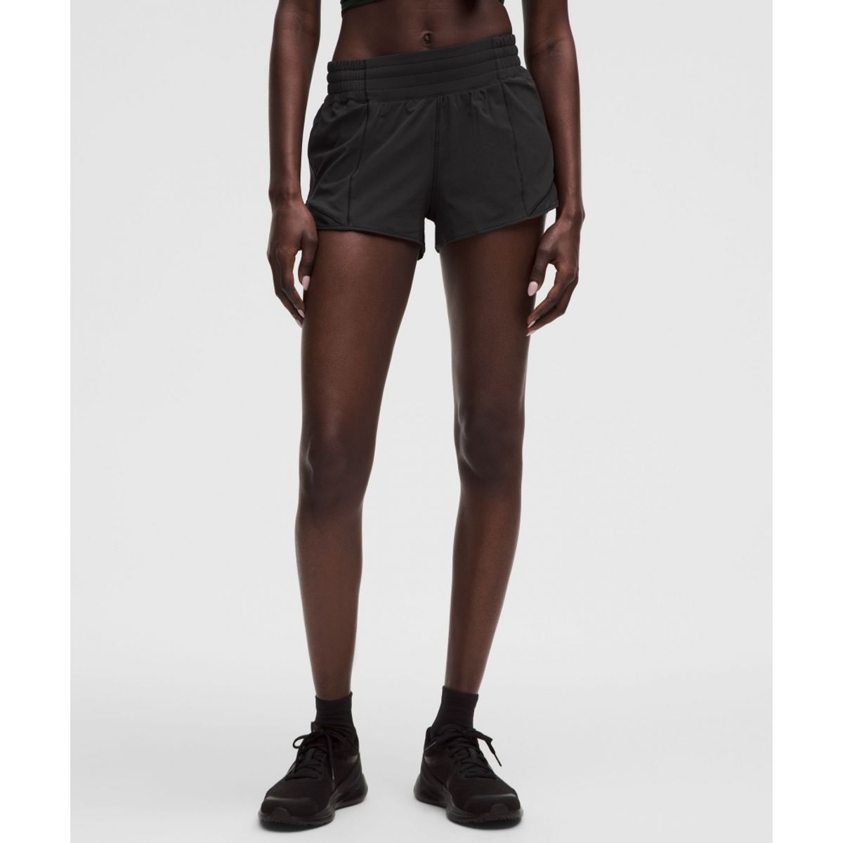 룰루레몬(LULULEMON) 핫티 핫 하이라이즈 라인드 쇼츠 2.5inch  BLK