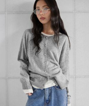 CASH WOOL PENDANT OBJET BUTTON CARDIGAN, L.GREY