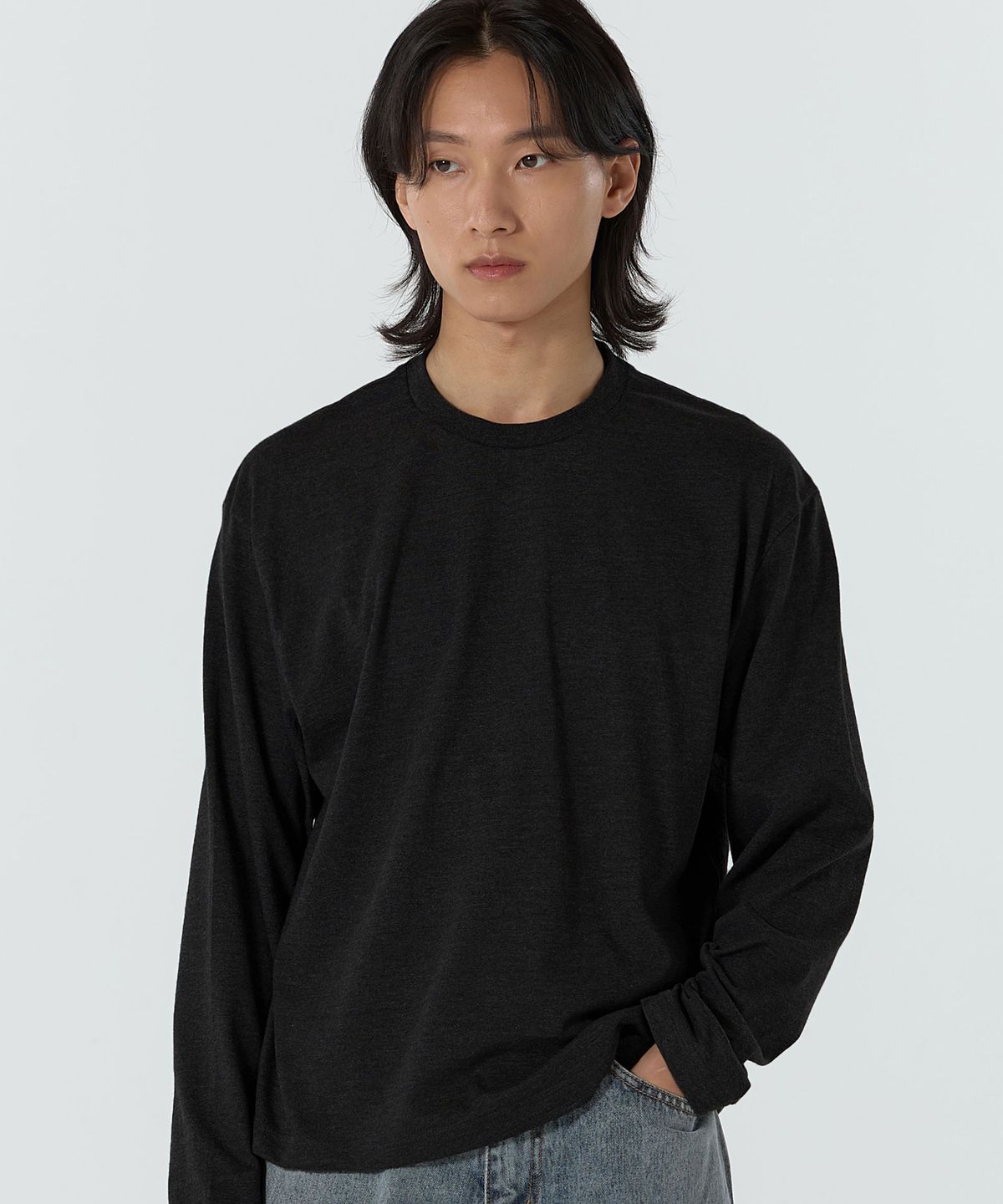 주앙옴므(JUAN HOMME) 크롭핏 컴팩트 코튼 롱슬리브 (블랙)