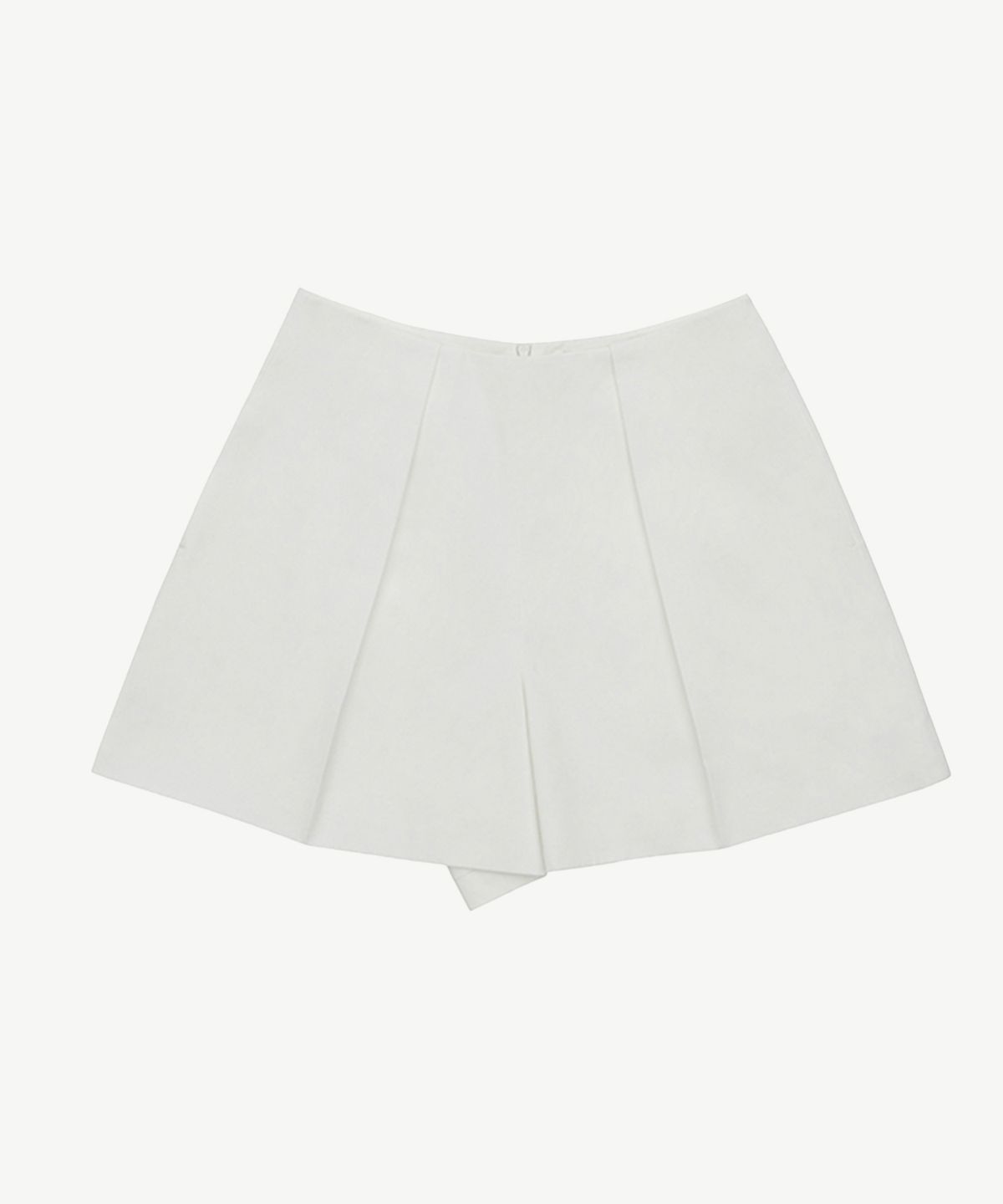 유지(YUJI) CLASSIC MINI SHORTS WHITE