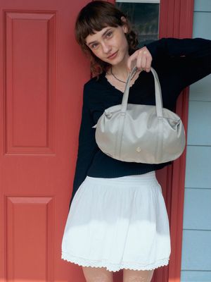 오로라 셔링 더플 미니백_실버