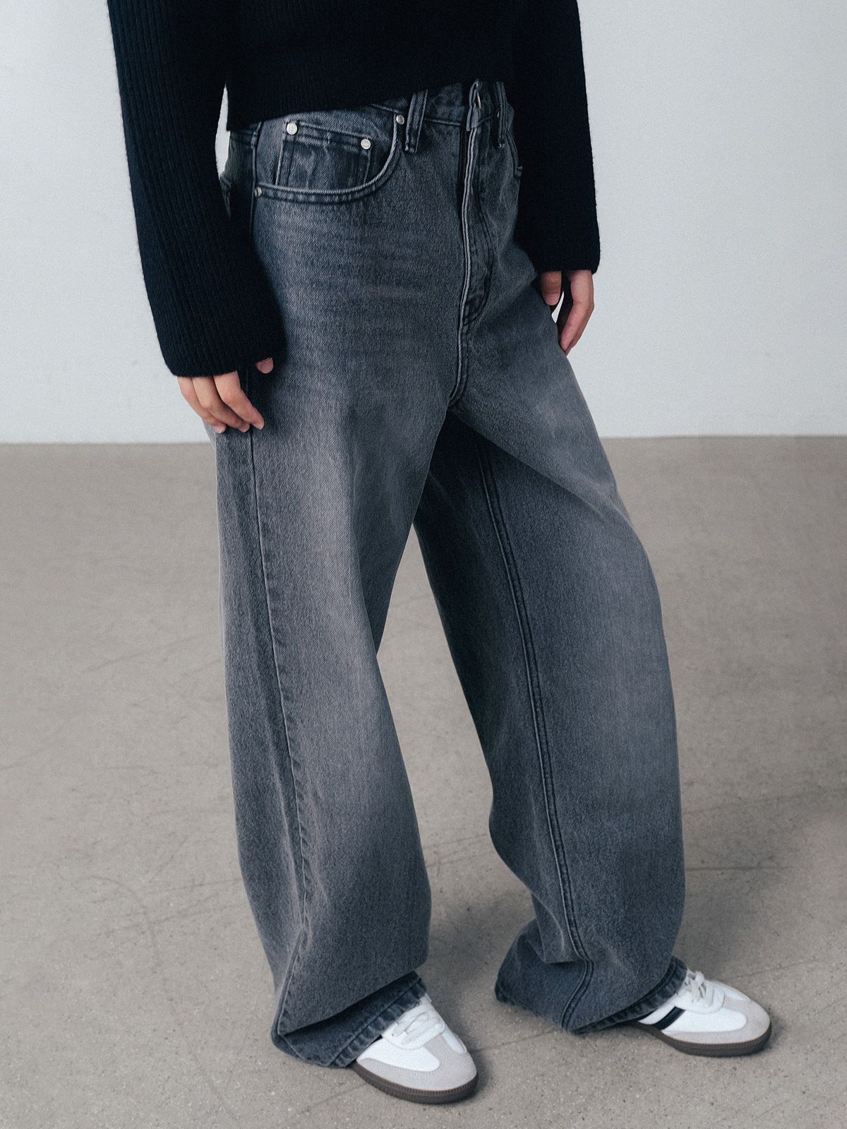 앤하츠(ANNEHEARTS) Classic Long Wide Denim Washed Black
