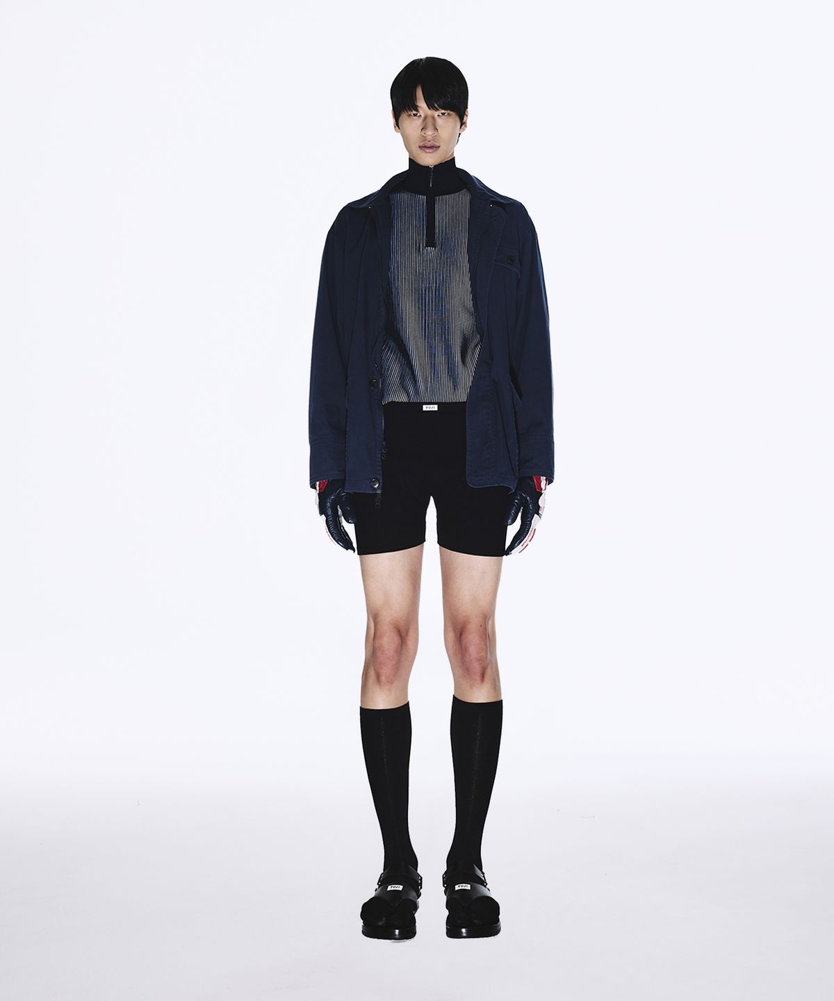 유지(YUJI) VINTAGE WASHED HUNTING COAT NAVY