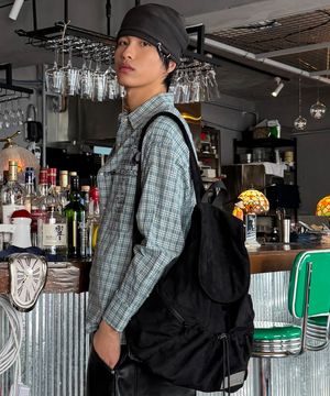 스웨이드 백팩 블랙