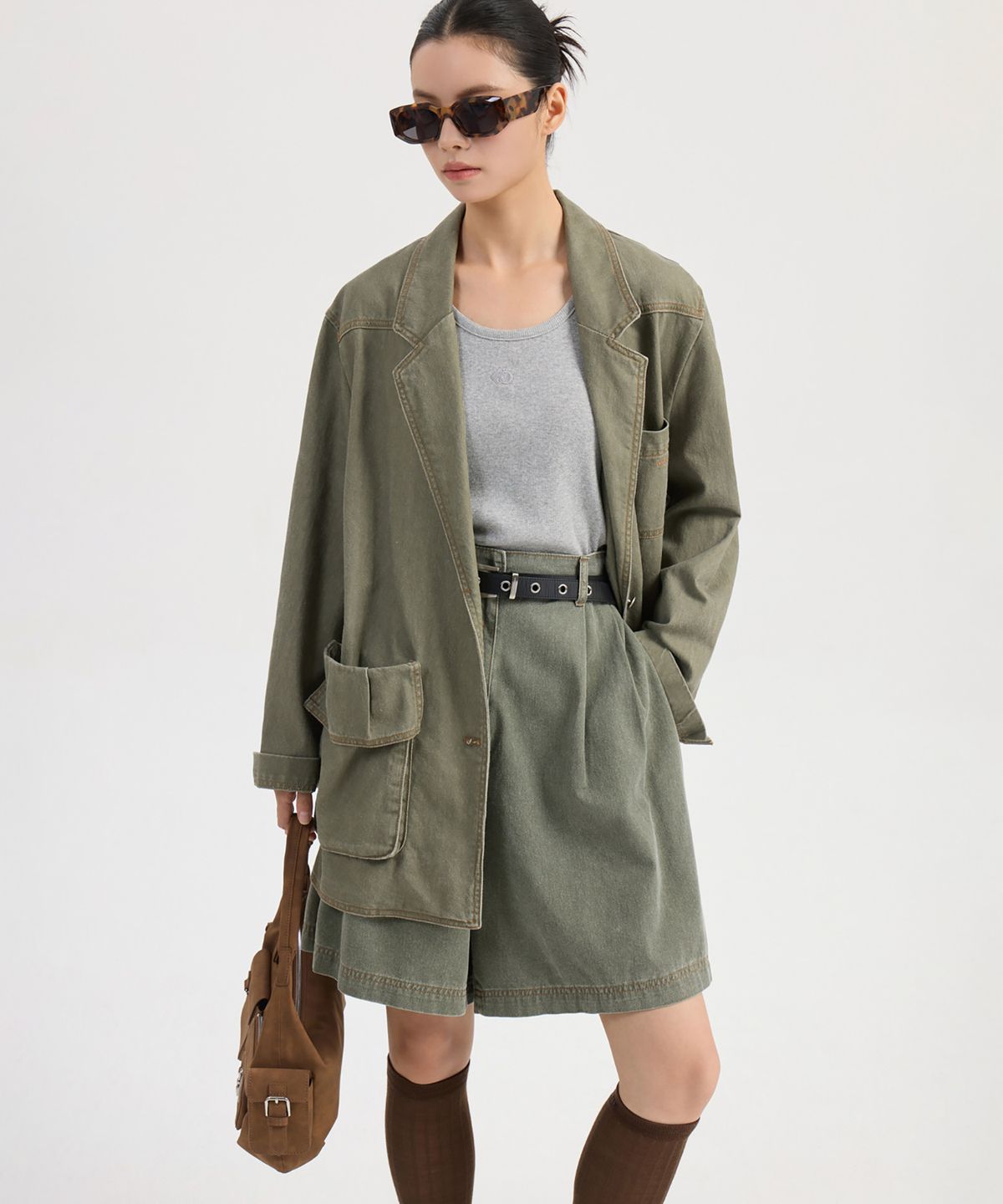 럭키슈에뜨(LUCKY CHOUETTE) Washing Denim Back Banding Shorts (khaki) LFPDW25230KHX