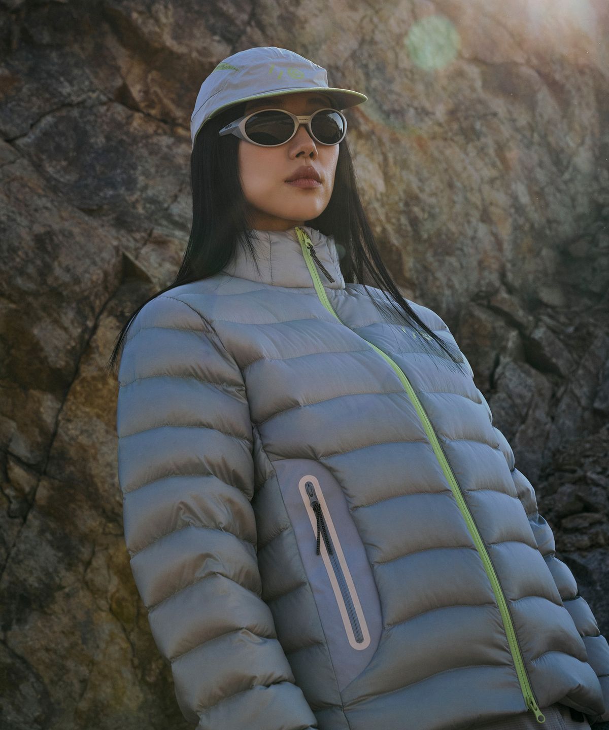 웰터 익스페리먼트(WELTER EXPERIMENT) X OSTRYA Equinox Goose Down Jacket_LIGHT GRAY