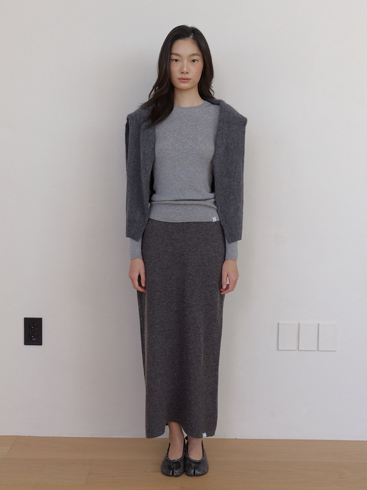 아수라(ASURA) AS BASIC KNIT MIDI SKIRT (GREY)