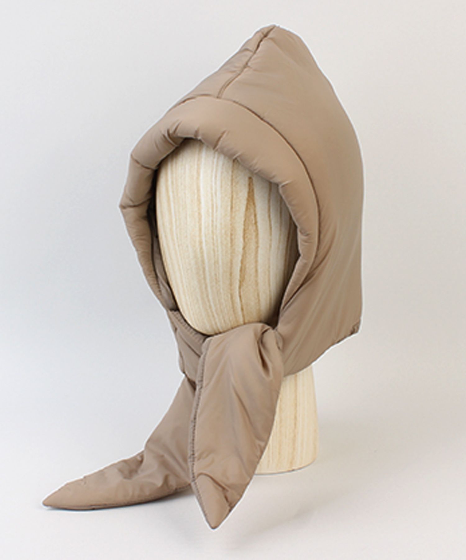 MUSINSA | UNIVERSAL CHEMISTRY Musubi Light Padding Beige Balaclava ...