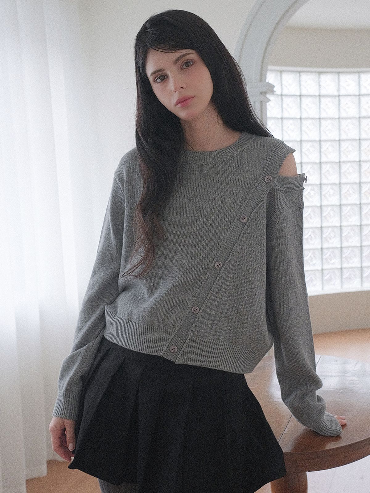 쿨키튼(KOOLKITTEN) Diagonal Whisper Shoulder Knit 3colors