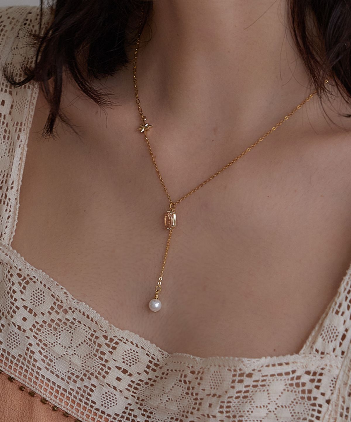 메리모티브(MERRYMOTIVE) Apricot star pearl drop chain necklace