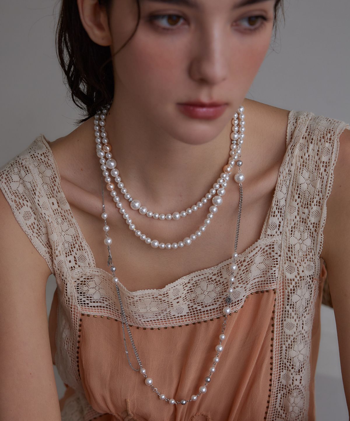 메리모티브(MERRYMOTIVE) Twilight etoile pearl chain necklace