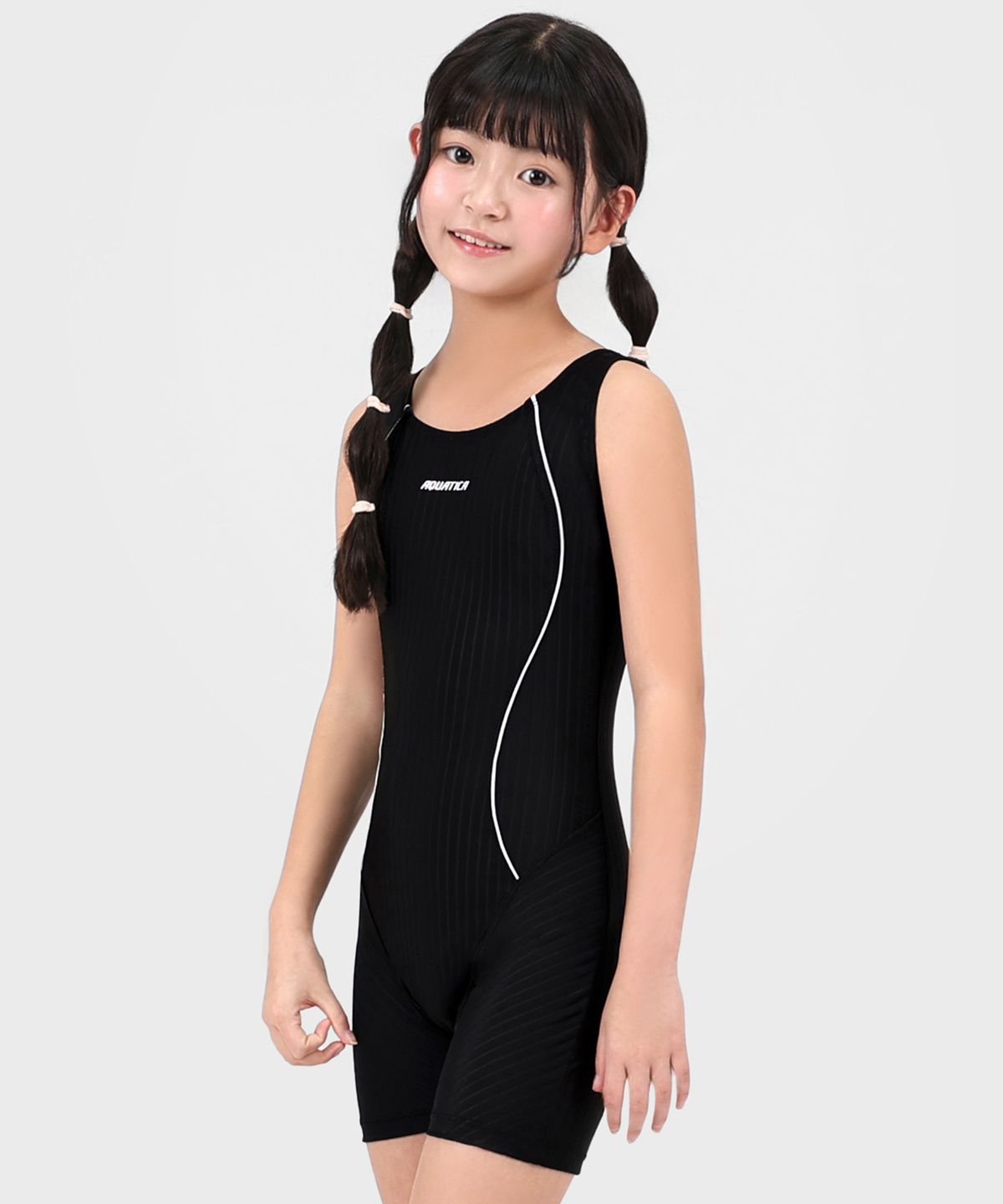 아쿠아티카(AQUATICA) 여아동 실내수영복 AQA120 일반용수경 파우치 코클립 6종세트