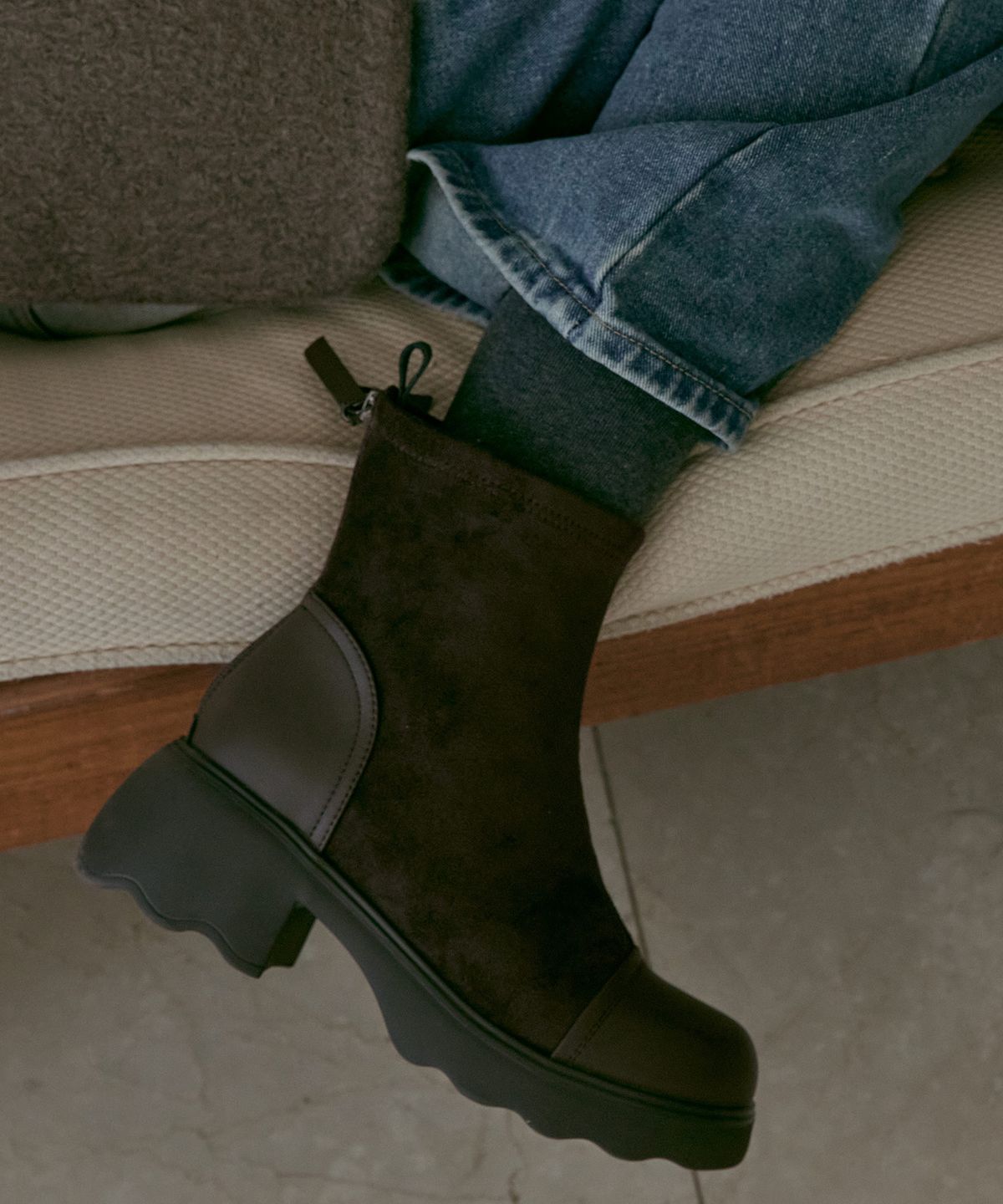 스퍼(SPUR) Ligne minimal Flatform ankle Boots 앵클 부츠 7CM -VA9058 (2color)