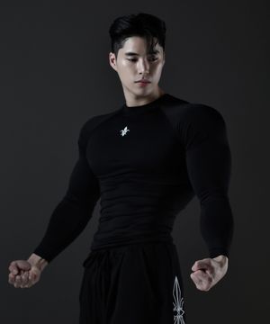 컴프레션 기능성 테크핏 긴팔 [블랙]
