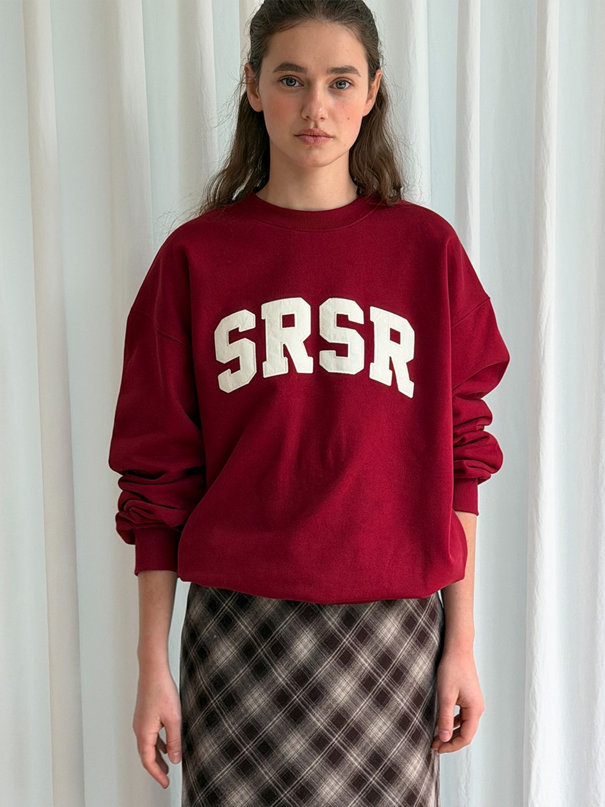 쏘이르(SO IR) SRSR PATCH SWEATSHIRT - RED