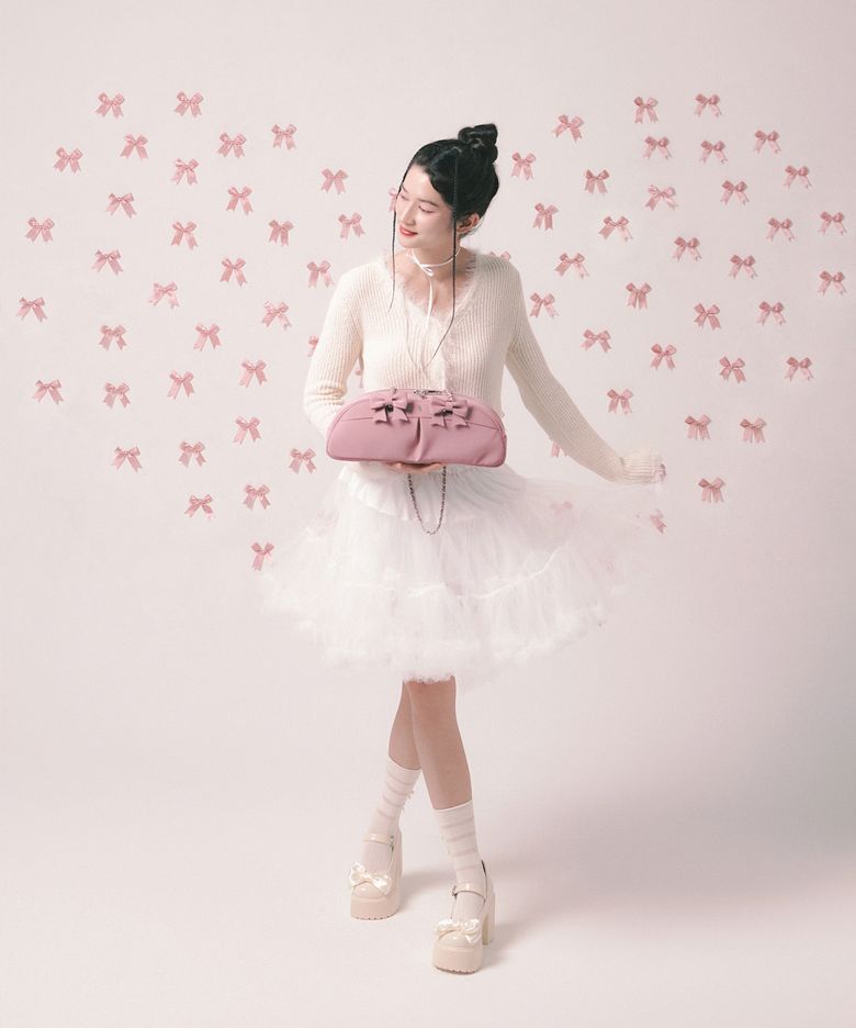 [리본 탈착 가능] RIBBON CHAIN SHOULDER BAG - PINK 리본 체인 숄더백