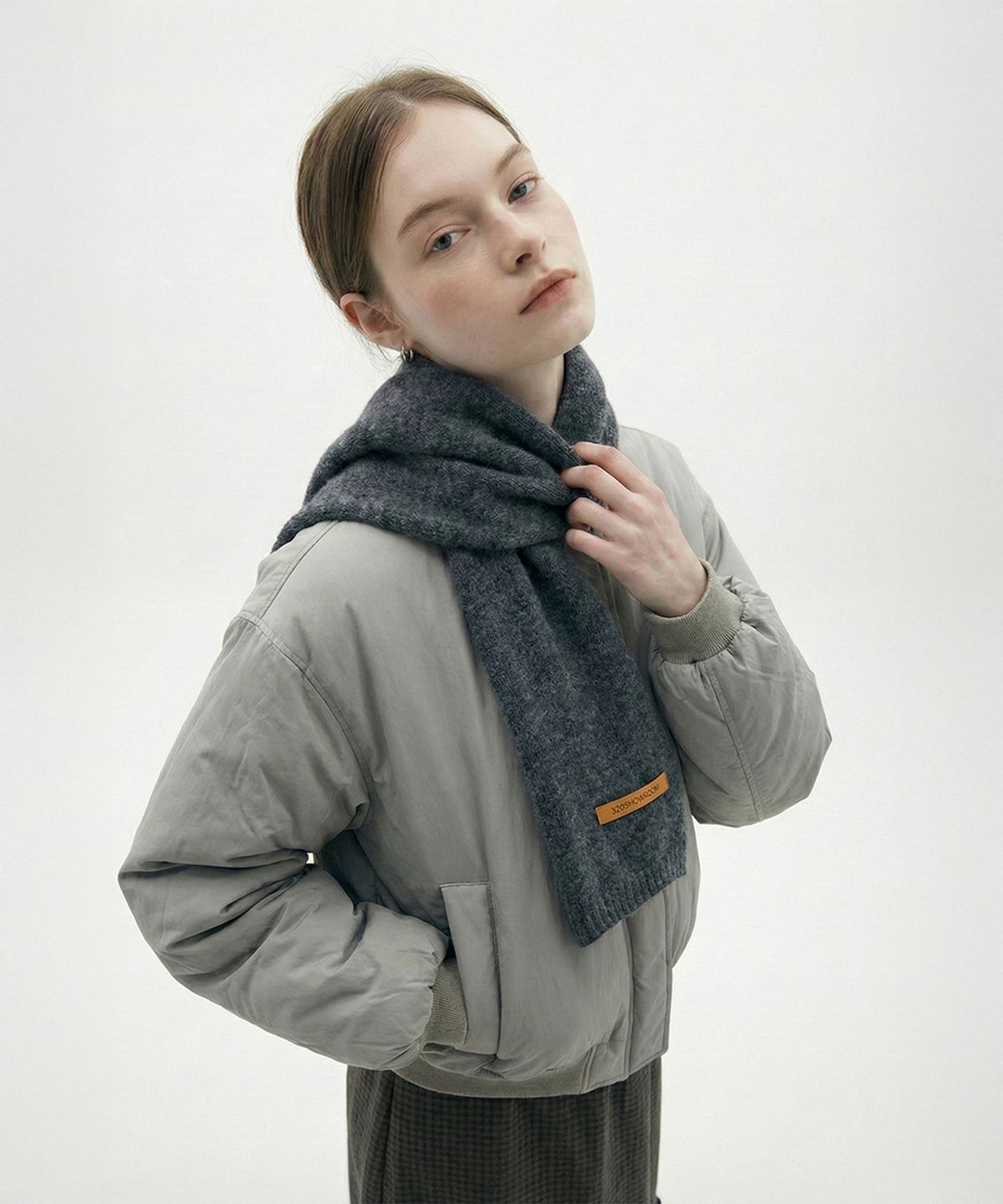 320쇼룸(320SHOWROOM) Contemporary Australian Wool 100 Muffler Charcoal
