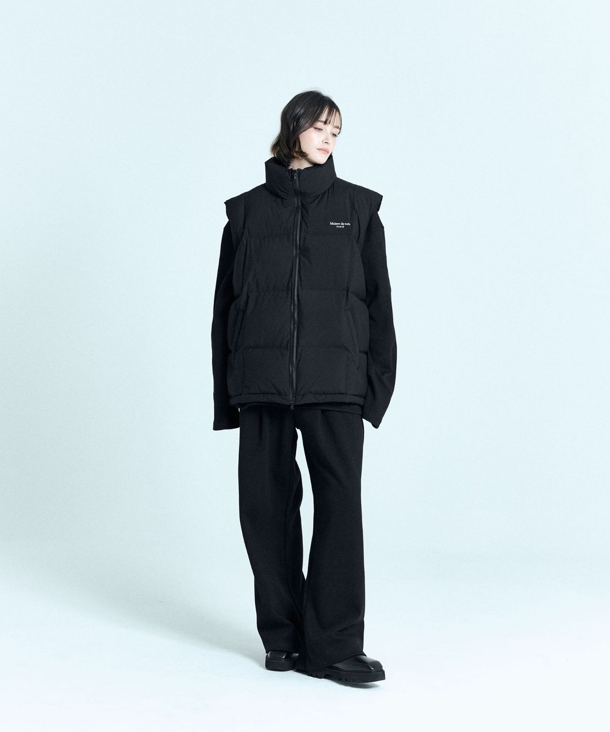 메종 드 누아(MAISON DE NOIR) EMBLÈME QUILTED DUCK DOWN VEST