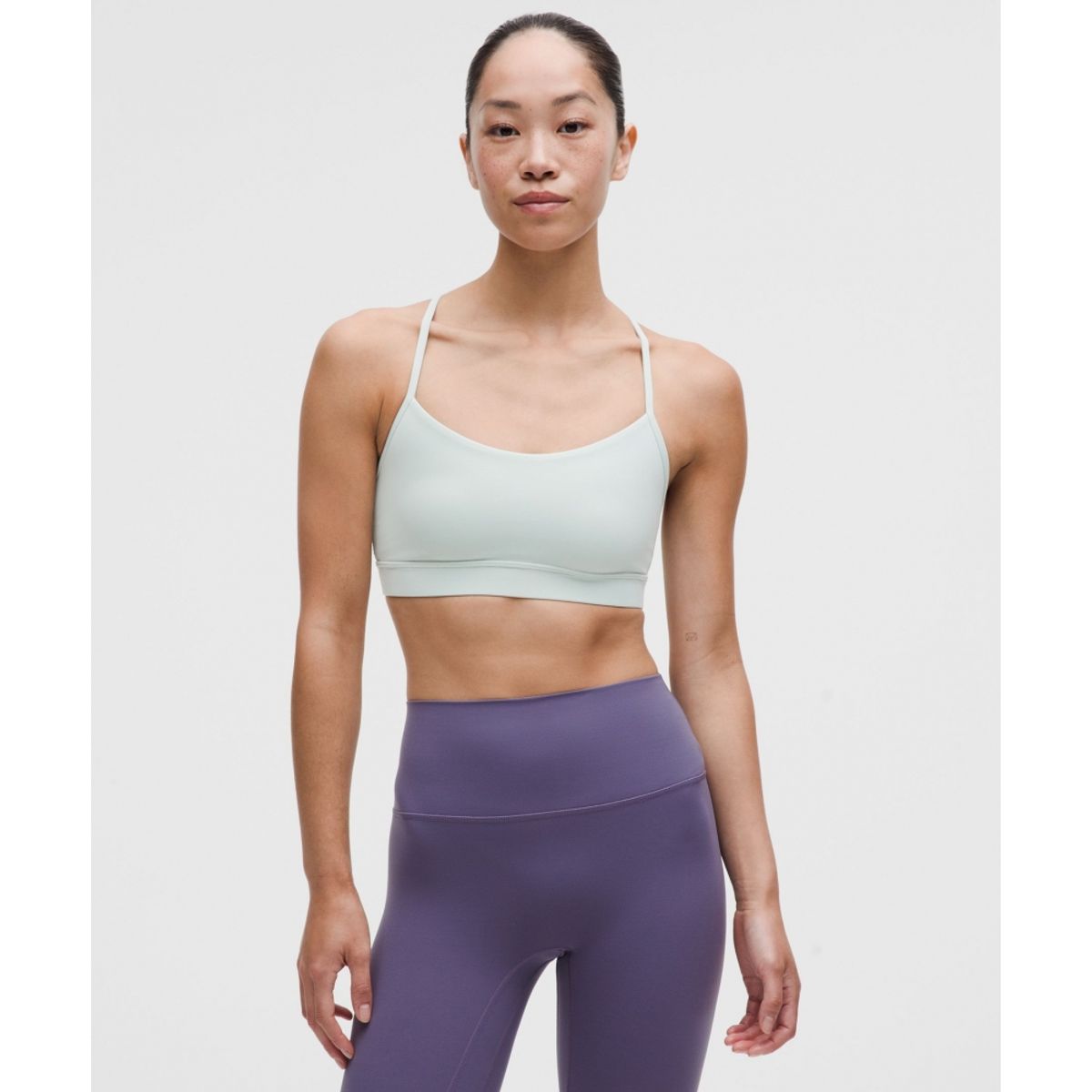 룰루레몬(LULULEMON) 플로우 Y 브라 Nulu *라이트 서포트, B C컵 아시아 핏