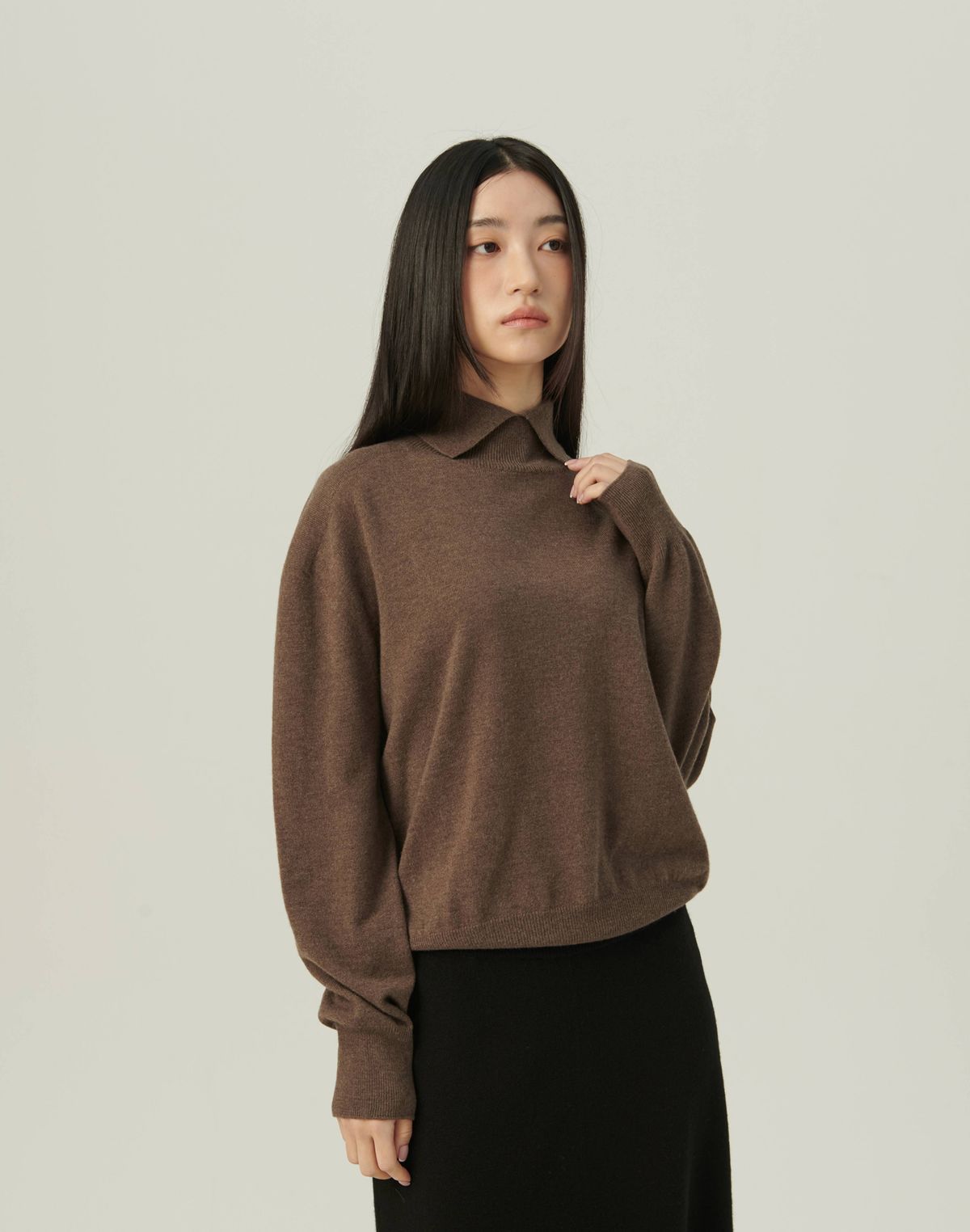 베이스스레드(BASETHREAD) Fold-Down Slit Turtleneck_BROWN