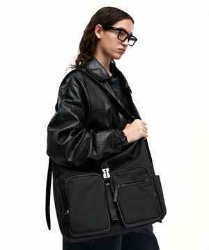 Hey Double Pocket Cordura Hobo M (헤이 더블 포켓 코듀라 호보 미듐) Black