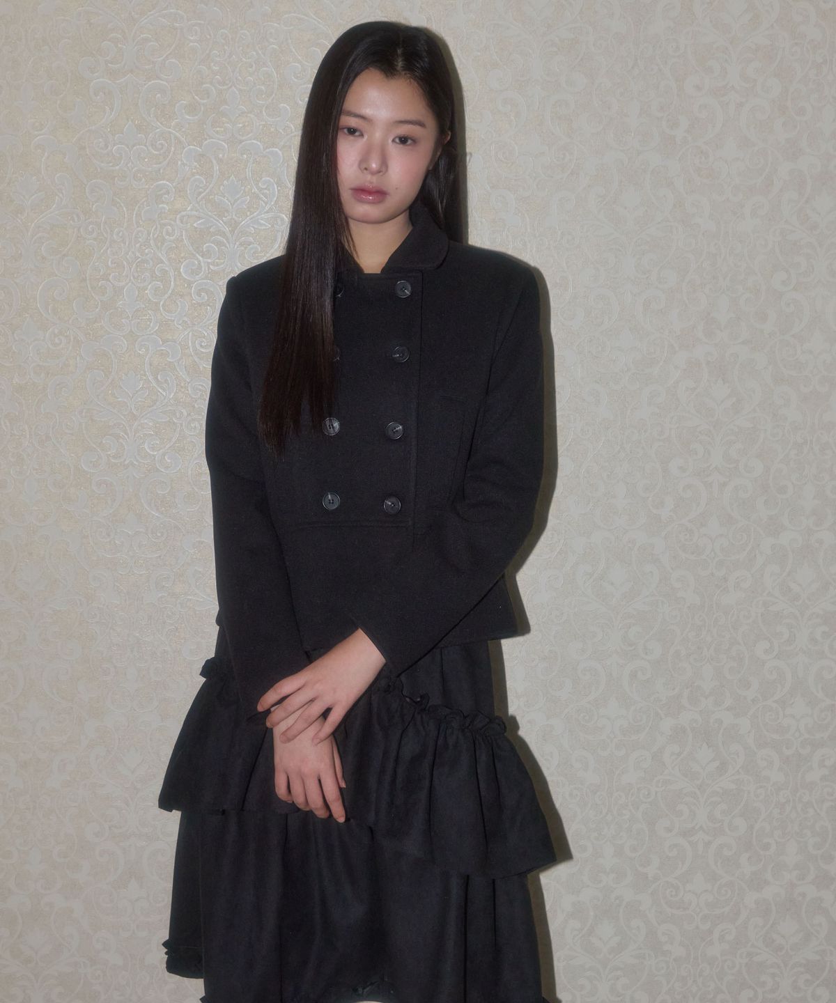 레터리(LETERIE) DOUBLE-BUTTON PLEATED COAT_BLACK