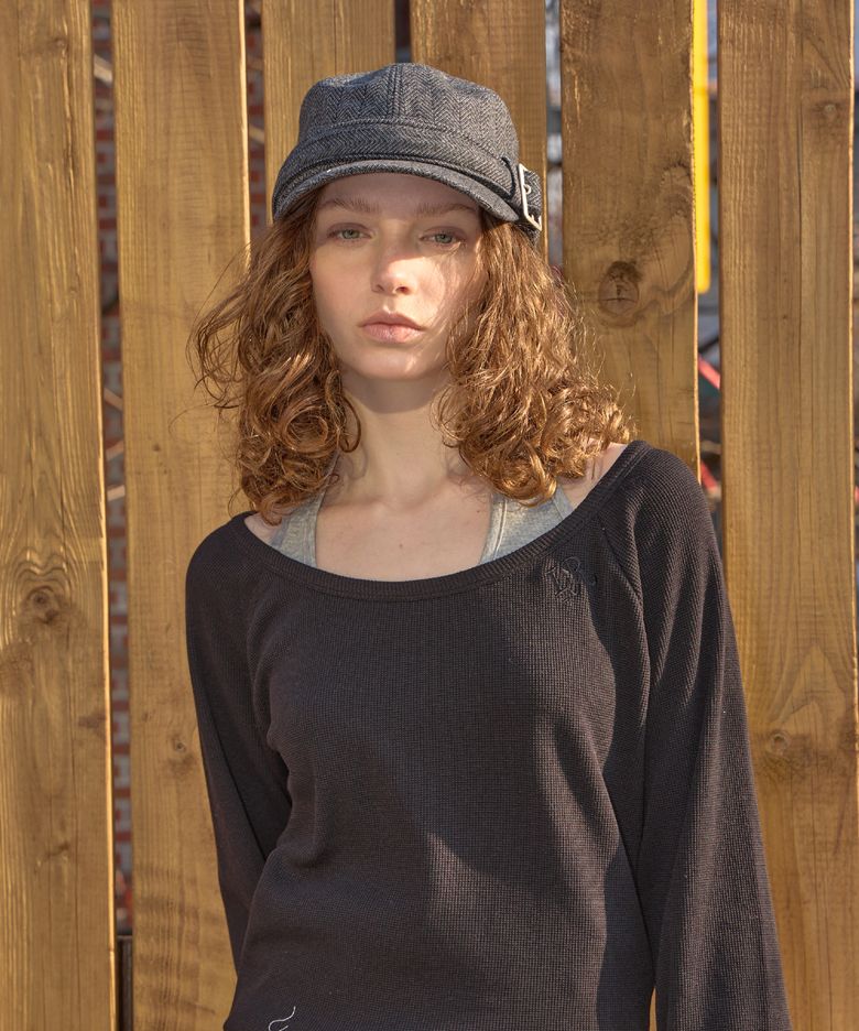 BUCKLE POINT CAP_DARK GREY