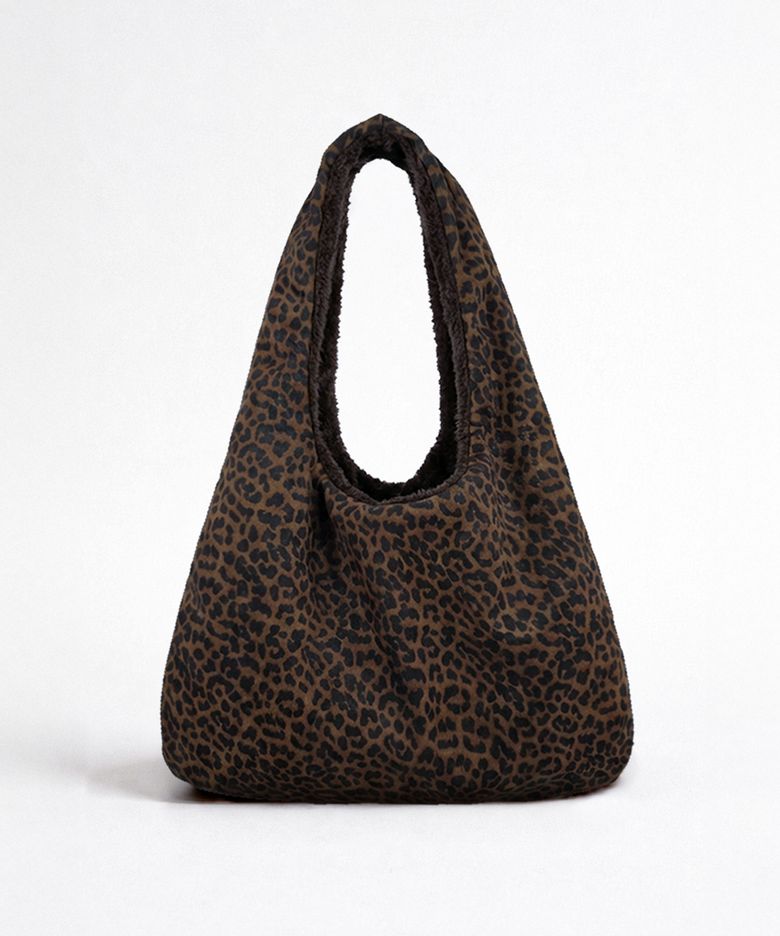 BOUCLE REVERSIBLE SHOULDER BAG_BROWN