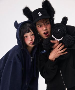 트위스트 퍼 캡 블랙