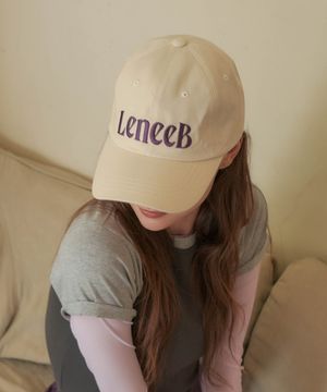 레니비 시그니처 볼캡 아이보리