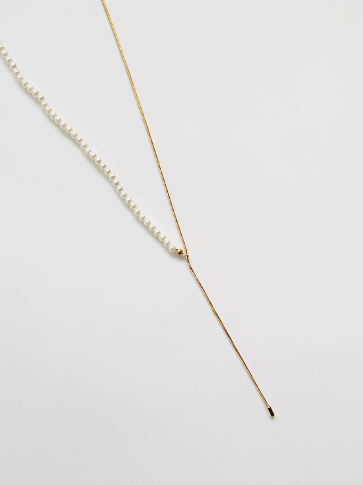 소수(SOSOO) Half Pearl n Chain Long Necklace