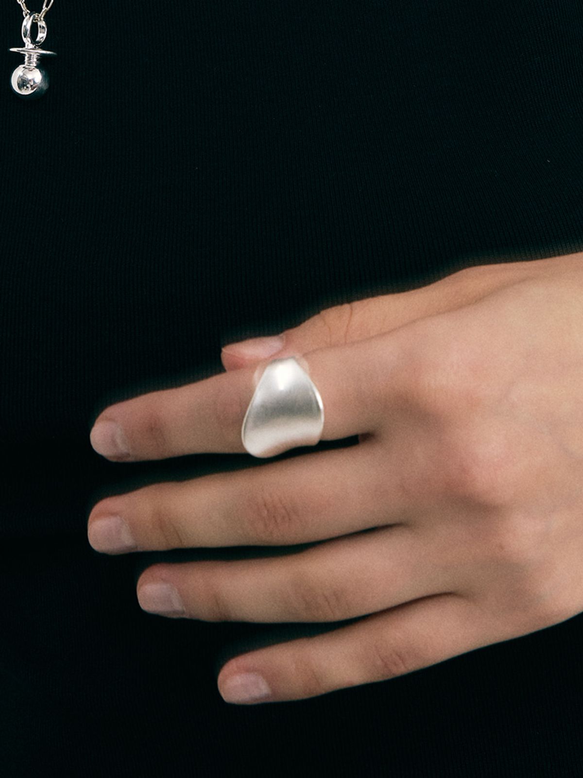 소수(SOSOO) Matt Curve Open Ring