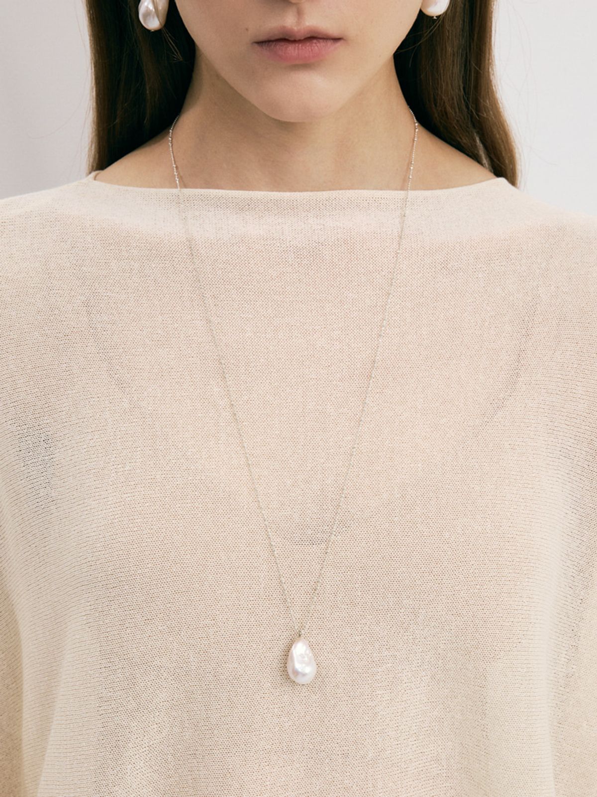 소수(SOSOO) Big Baroque Pearl Long Necklace