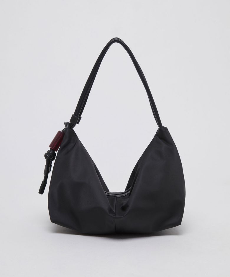 Ridge shoulder bag(Nylon black)_OVBAX26105BLK
