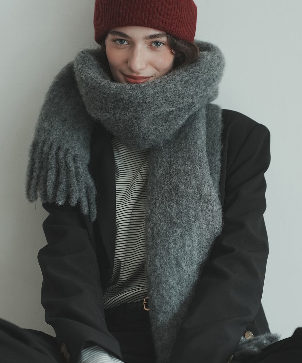 로브로브(LOVLOV) PLUFFY TAIL MUFFLER