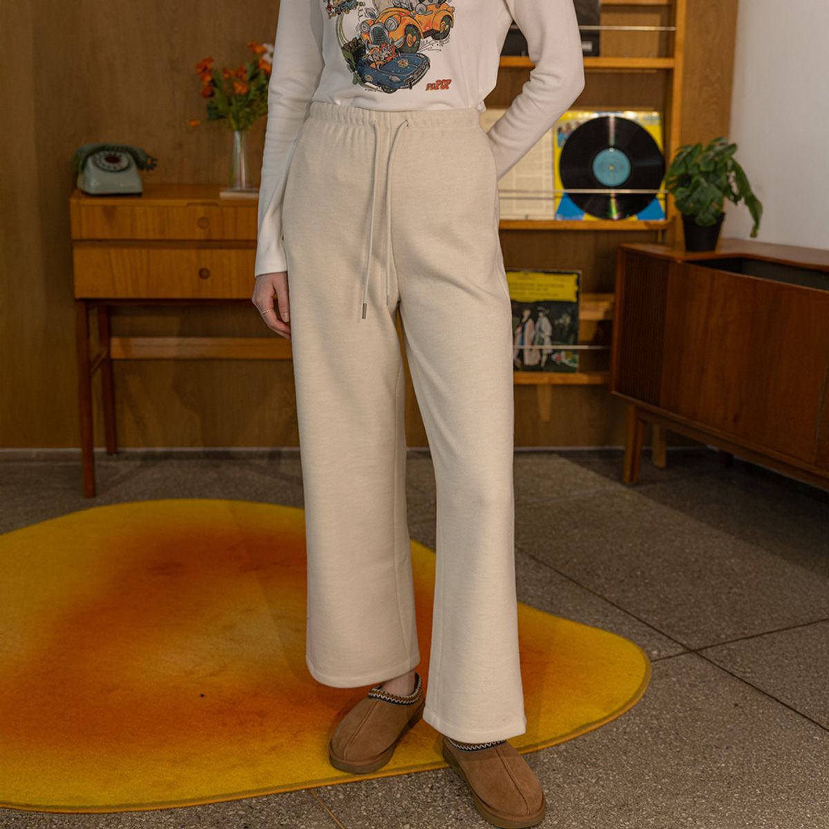 던드롭(DUNDROP) DD_Drawstring slim-fit casual pants_2color