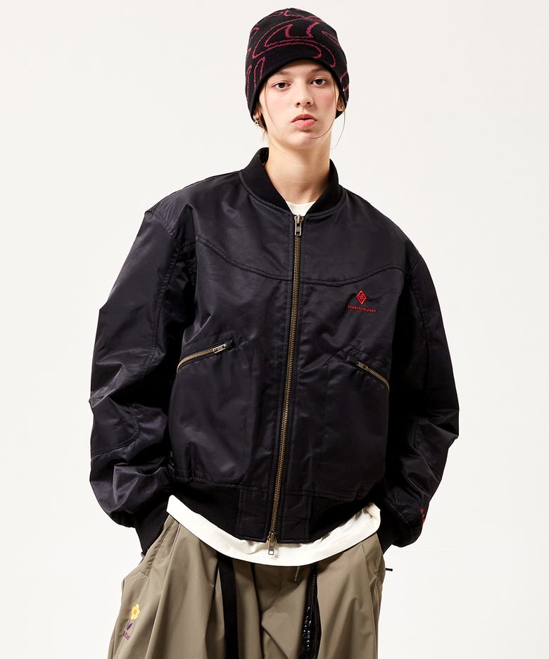 EASY BURSTLINE BOMBER JACKET (Black)