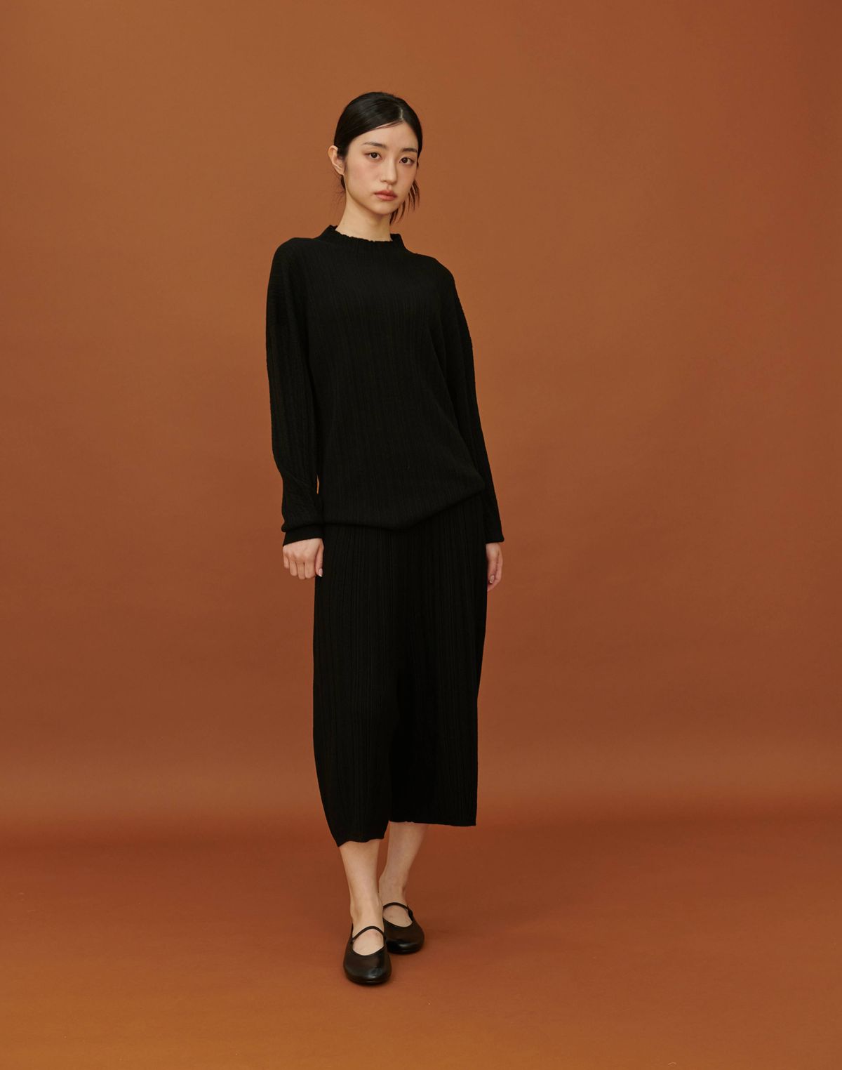 베이스스레드(BASETHREAD) Wavy Texture Wool Pants_BLACK