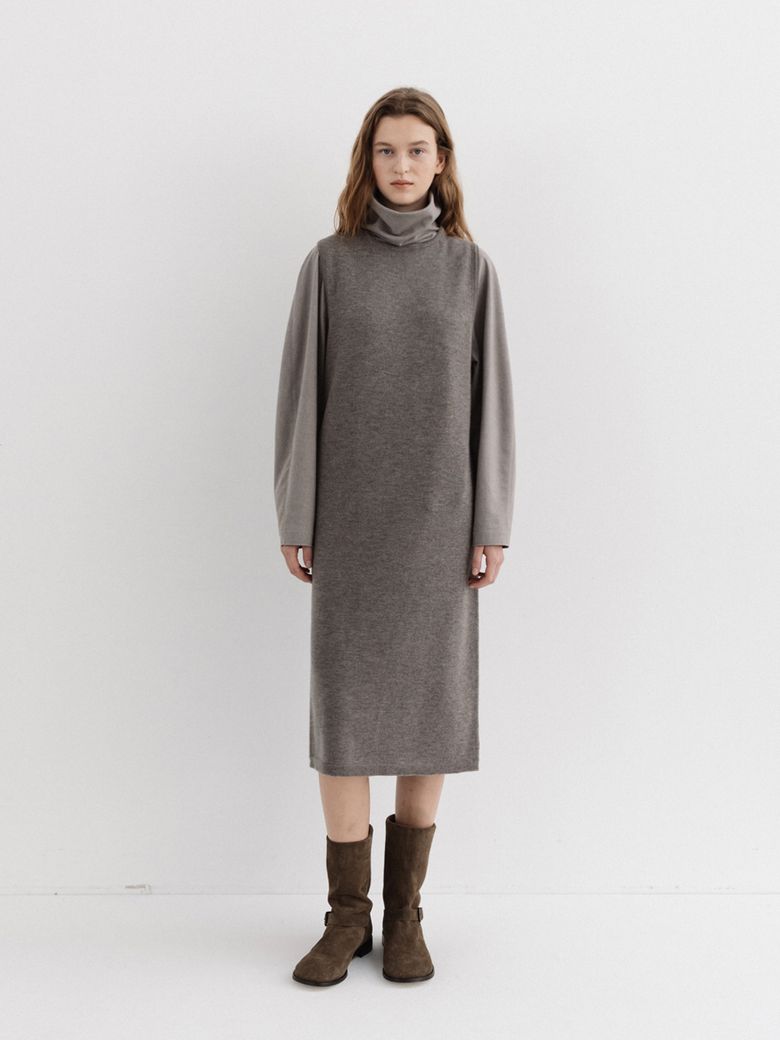 layered knit dress (wood)
