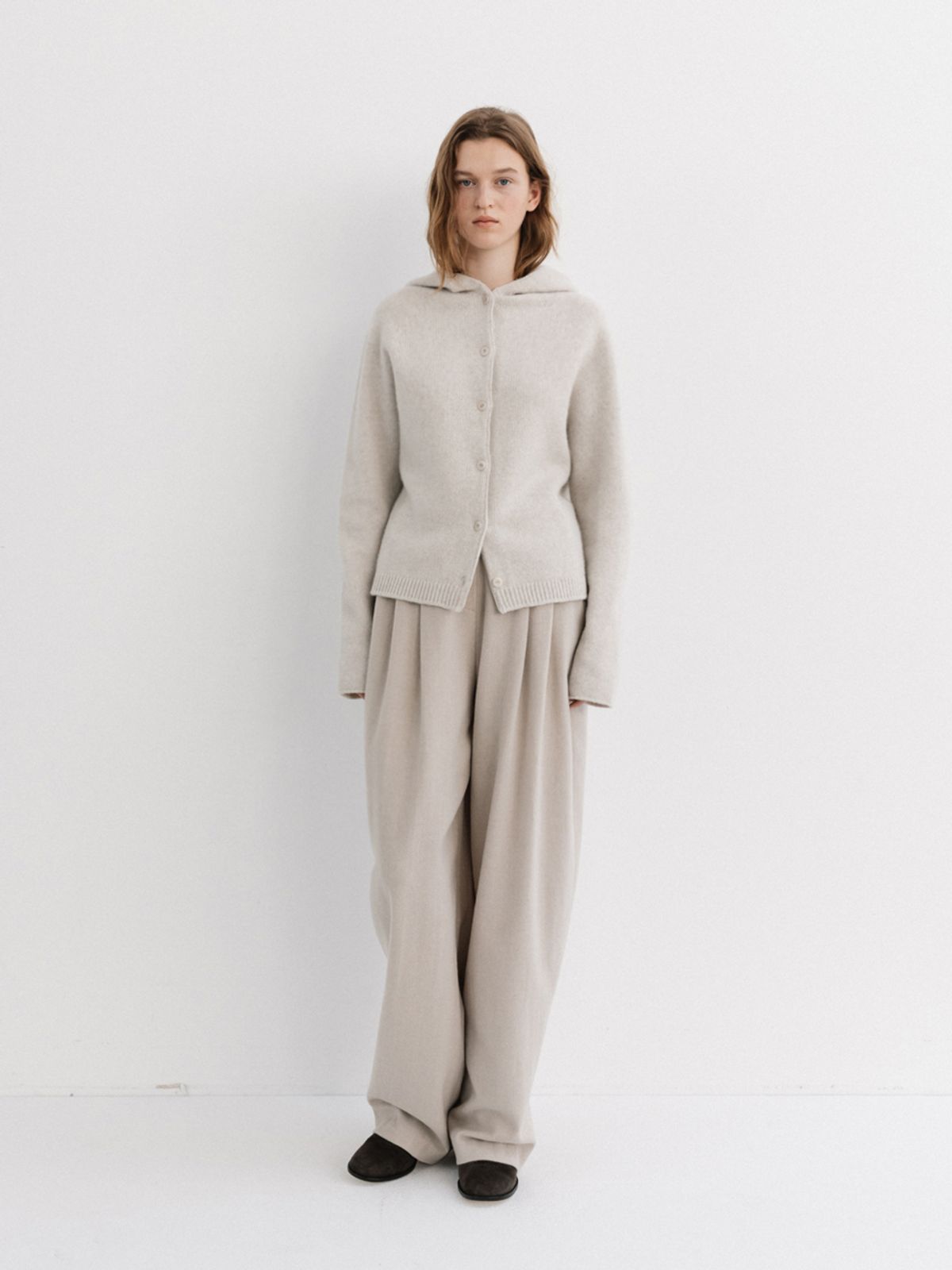 모이아(MOIA) hoodie cardigan (oat)