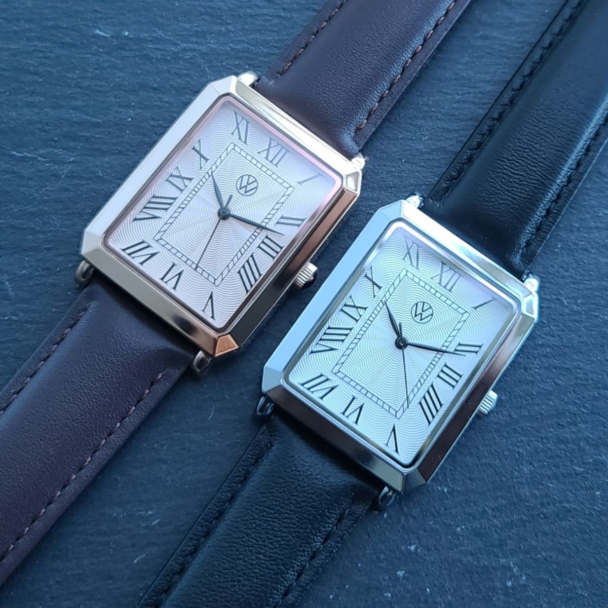 폭스바겐 와치(VOLKSVAGEN WATCH) 폭스바겐 남성용 시계 스퀘어 로마인덱스 레더 워치 로즈골드 실버 2종택1