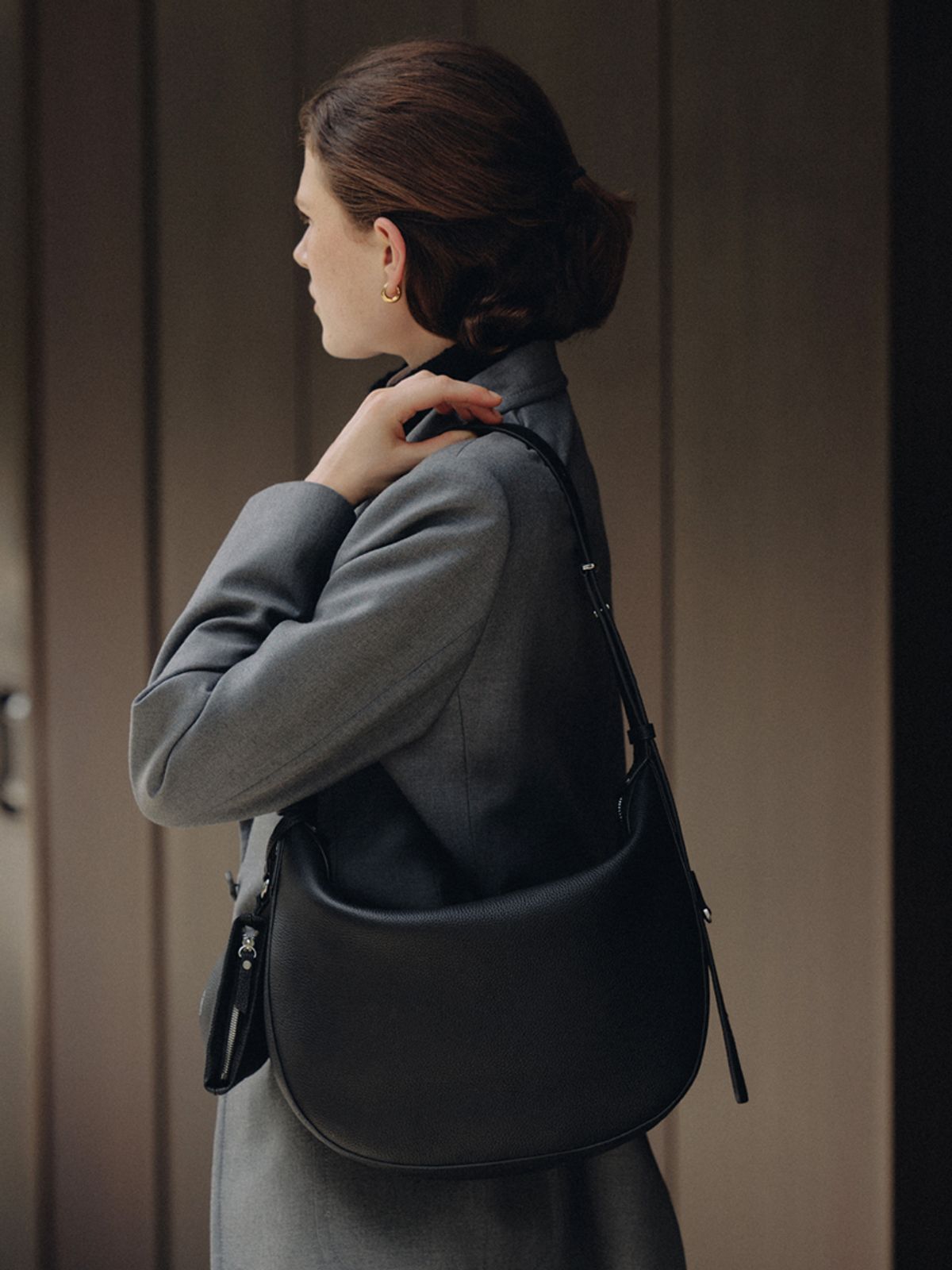 드메리엘(DEMERIEL) Elise Hobo Bag Medium Black