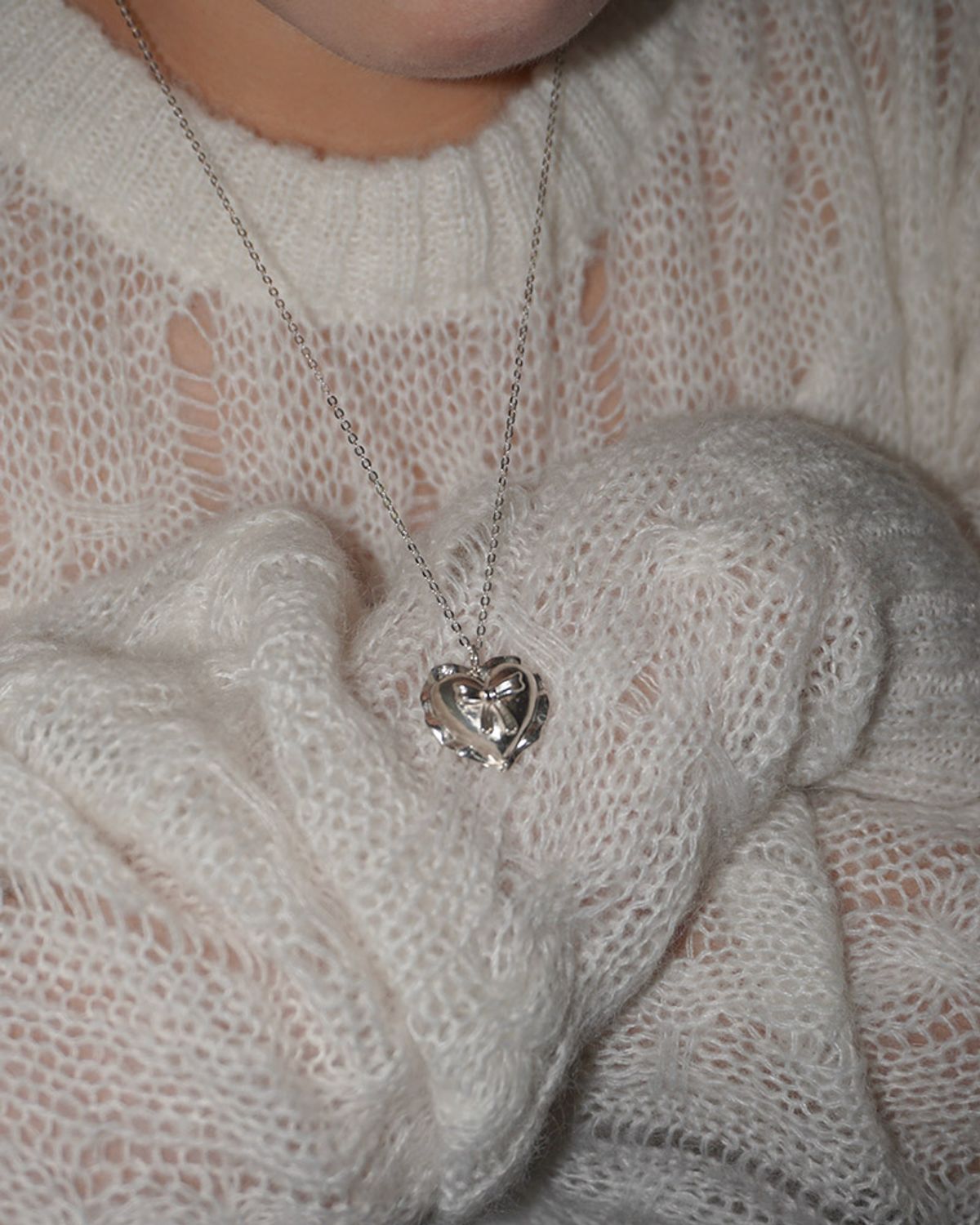 페어오브러브(PAIR OF LOVE) [925SILVER]CUSHION HEART RIBBOON NECKLACE