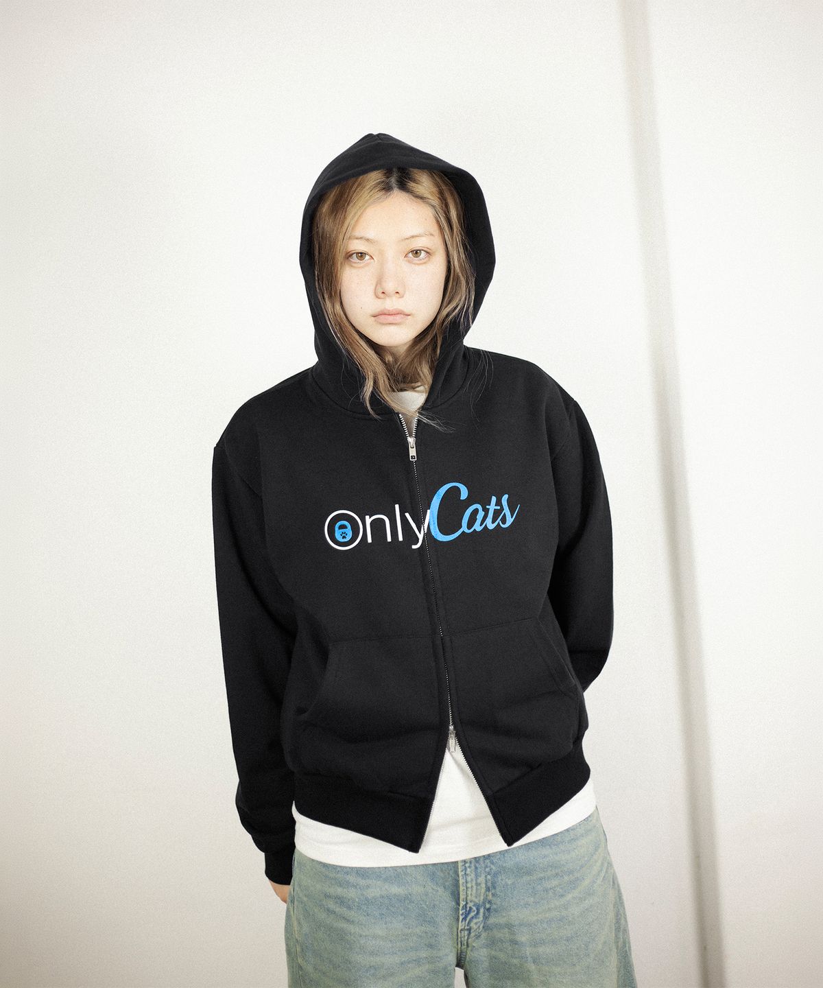 제스픽션(JESSFIXTION) ONLY CATS HOOD ZIP-UP (BLACK)